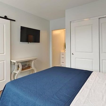 Fun Cozy Apts - 1 25 Mile Walk To Tiaa Bnk Fld Jacksonville Exterior photo